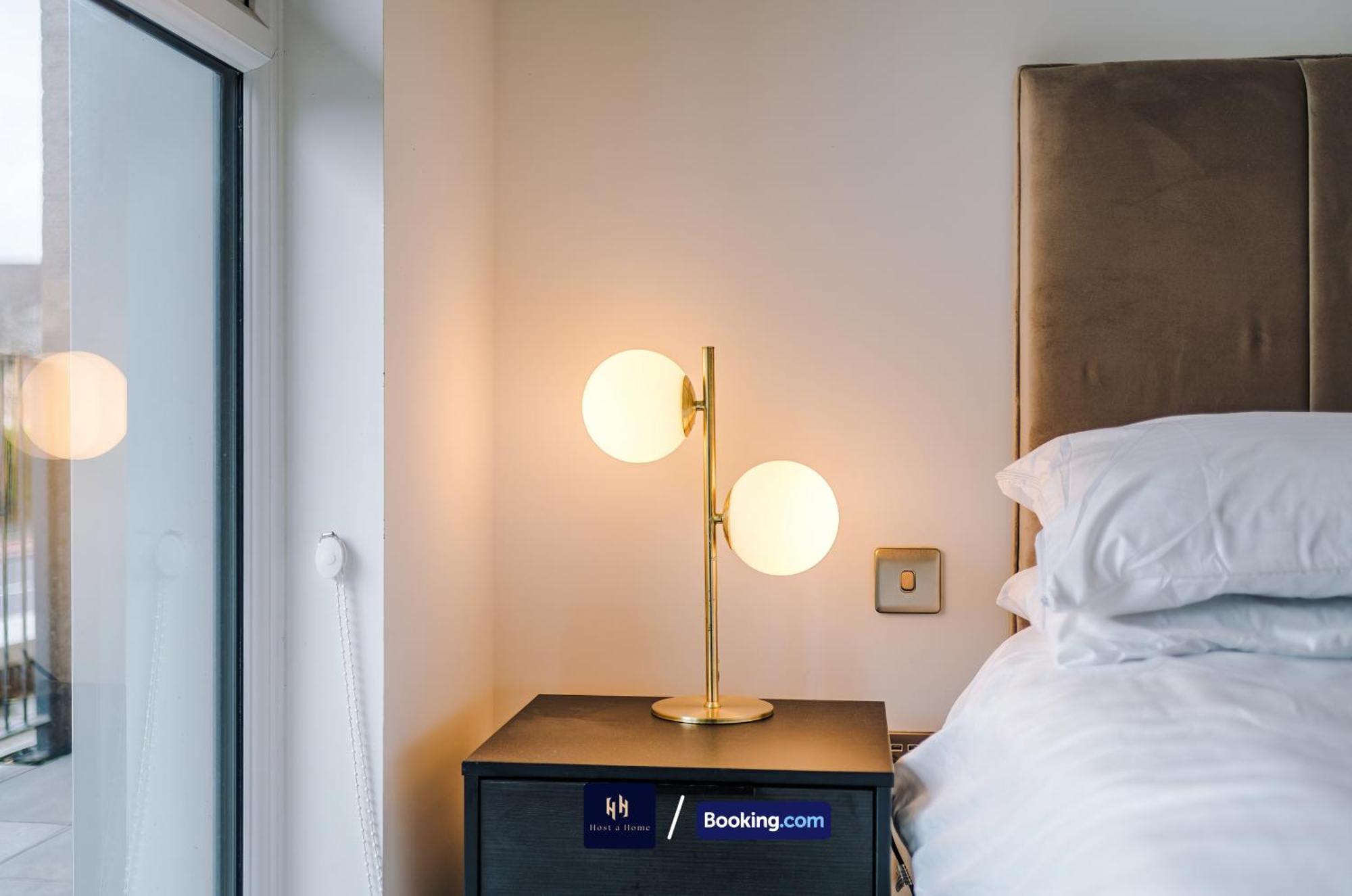 Apartamento Modern 2 Bed With Balcony By Host A *