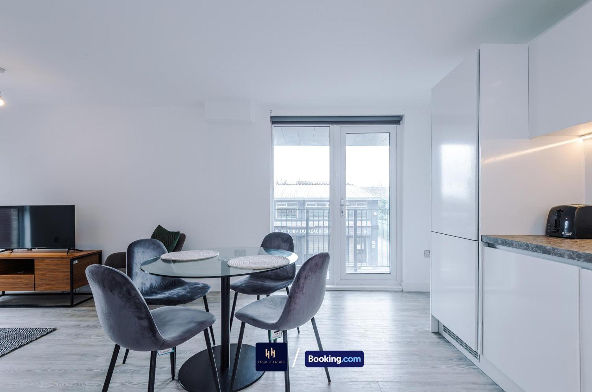 Apartamento Modern 2 Bed With Balcony By Host A